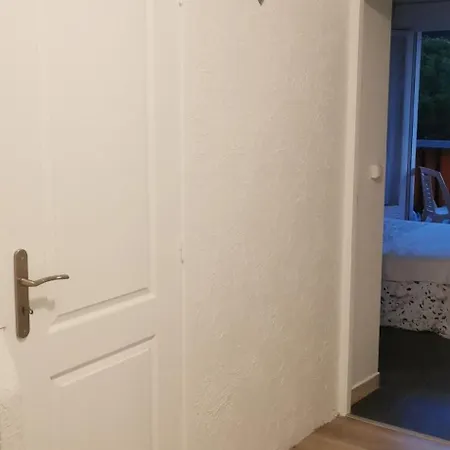 3 Pieces A 10 Minutes De Cannes Lägenhet